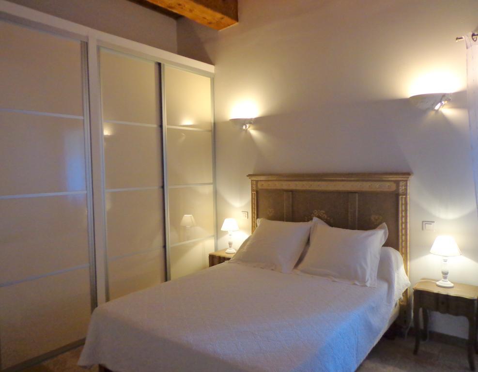 Apartamento Domaine Les Rivales Cavaillon Habitación foto